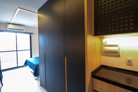 Studio de kitnet/studio para alugar com 1 quarto, 26m² em Jardim das Acacias, São Paulo