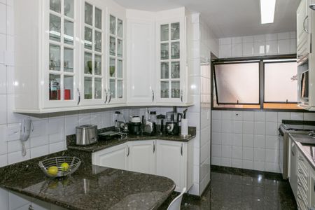 Apartamento à venda com 112m², 3 quartos e 2 vagasCozinha
