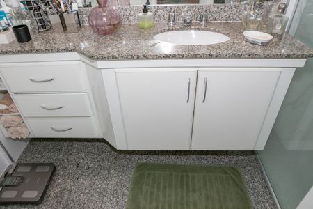 Apartamento à venda com 112m², 3 quartos e 2 vagasBanheiro da Suíte 1