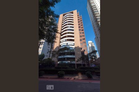 Apartamento à venda com 112m², 3 quartos e 2 vagasFachada