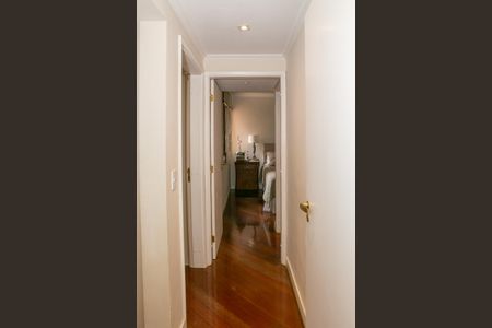 Apartamento à venda com 112m², 3 quartos e 2 vagasCorredor