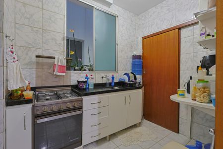 Apartamento à venda com 58m², 3 quartos e 1 vagaCozinha 