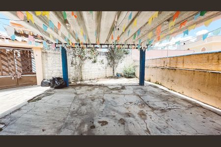 Casa à venda com 468m², 2 quartos e 4 vagasGaragem