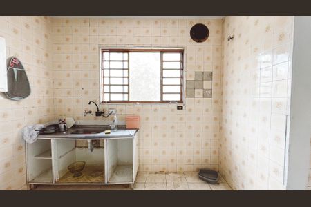 Casa à venda com 468m², 2 quartos e 4 vagasCozinha