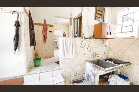 Casa à venda com 468m², 2 quartos e 4 vagasÁrea de Serviço