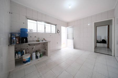 Casa à venda com 146m², 3 quartos e 2 vagasCozinha