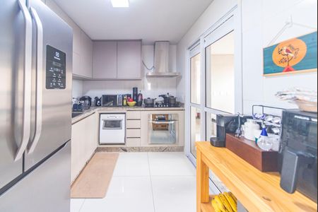 Apartamento à venda com 132m², 3 quartos e 3 vagasCozinha 