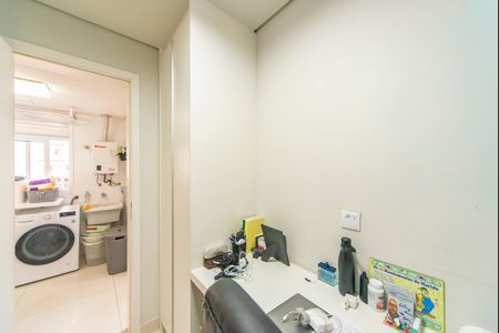 Apartamento à venda com 132m², 3 quartos e 3 vagasEscritório