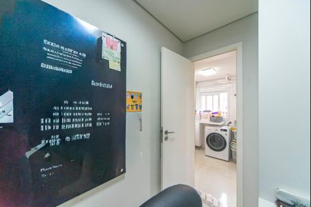 Apartamento à venda com 132m², 3 quartos e 3 vagasEscritório