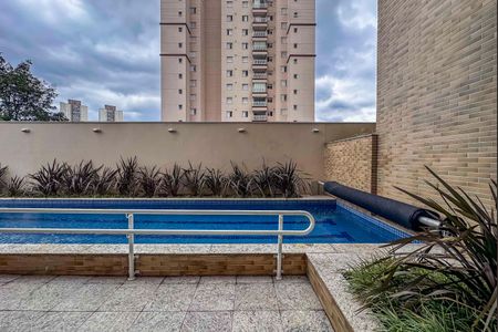 Apartamento à venda com 132m², 3 quartos e 3 vagasPiscina