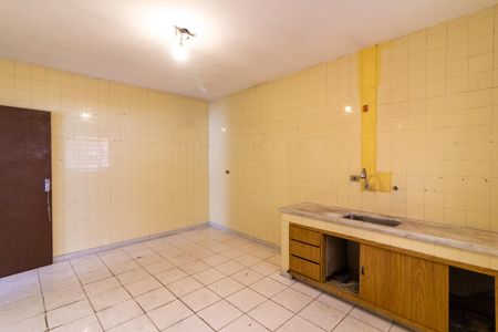 Casa para alugar com 338m², 3 quartos e 3 vagasCozinha 