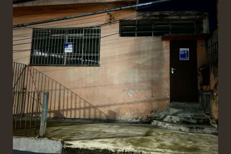 Casa para alugar com 338m², 3 quartos e 3 vagasFachada