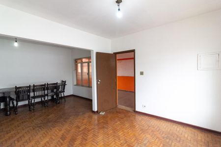 Casa para alugar com 338m², 3 quartos e 3 vagasSala de Estar