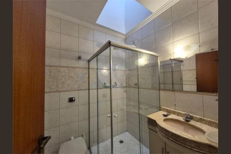 Casa à venda com 3 quartos, 134m² em Vila Fiat Lux, São Paulo