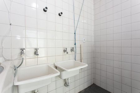 Casa à venda com 250m², 6 quartos e 2 vagasÁrea de Serviço