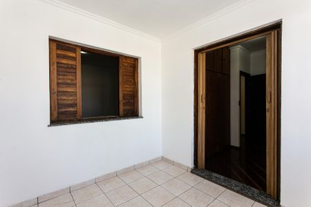 Casa à venda com 250m², 6 quartos e 2 vagasCasa 2 - Quarto 2