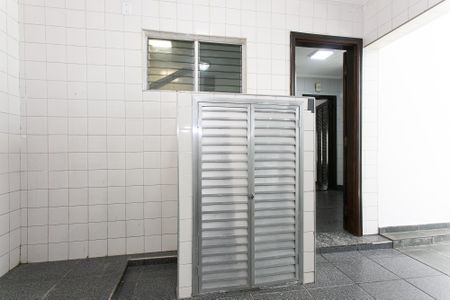 Casa à venda com 250m², 6 quartos e 2 vagasÁrea de Serviço