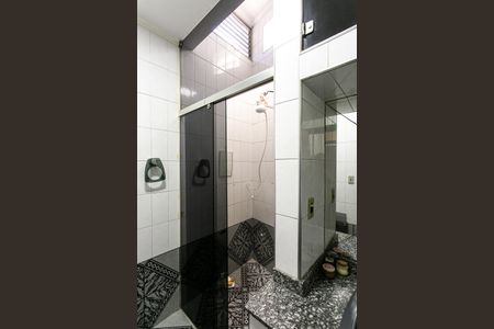 Casa à venda com 250m², 6 quartos e 2 vagasCasa 2 - Banheiro