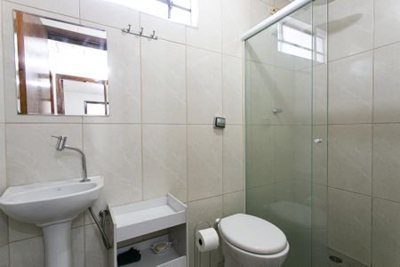 Casa à venda com 250m², 6 quartos e 2 vagasCasa 1 - Banheiro