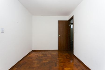 Casa à venda com 250m², 6 quartos e 2 vagasCasa 1 - Quarto 3