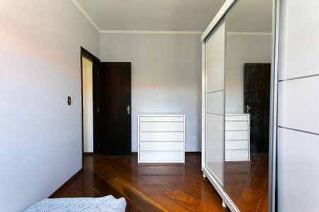 Casa à venda com 250m², 6 quartos e 2 vagasCasa 2 - Quarto 1