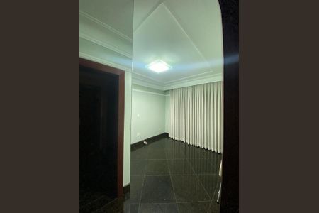 Casa à venda com 4 quartos, 1100m² em City América, São Paulo