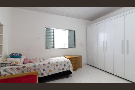 Casa à venda com 185m², 3 quartos e 2 vagas Casa à venda com 185m², 3 quartos e 2 vagasQuarto 2