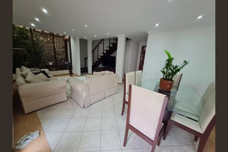 Casa de Condomínio à venda com 5 quartos, 538m² em Taquara, Rio de Janeiro