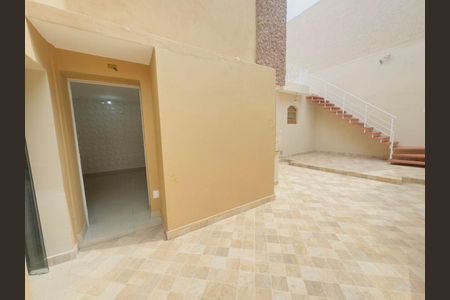 Casa à venda com 190m², 3 quartos e 2 vagas