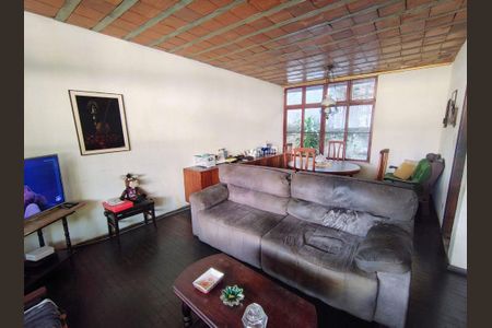 Casa à venda com 3 quartos, 255m² em São Francisco, Niterói