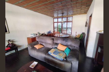 Casa à venda com 3 quartos, 255m² em São Francisco, Niterói