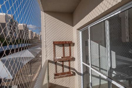 Varanda Sala  de apartamento para alugar com 2 quartos, 58m² em Jardim das Colinas, Hortolândia