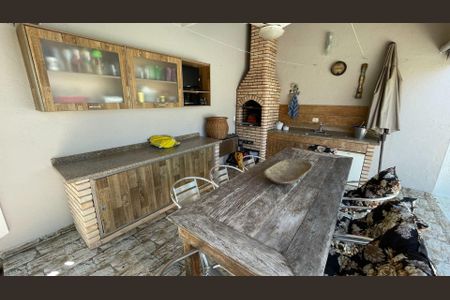 Casa à venda com 3 quartos, 290m² em Alphaville, Santana de Parnaíba