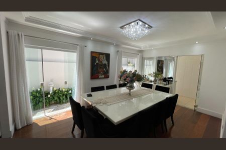 Casa à venda com 3 quartos, 290m² em Alphaville, Santana de Parnaíba