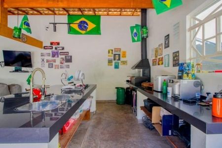 Casa à venda com 3 quartos, 471m² em Sumaré, São Paulo