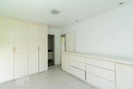 Apartamento à venda com 3 quartos, 120m² em Maceio, Niterói