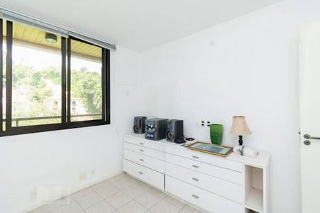 Apartamento à venda com 3 quartos, 120m² em Maceio, Niterói