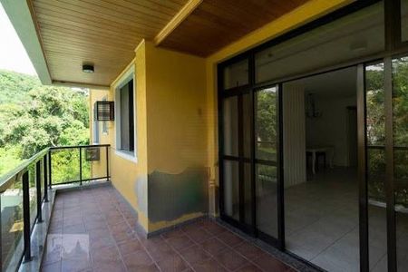 Apartamento à venda com 120m², 3 quartos e 2 vagas