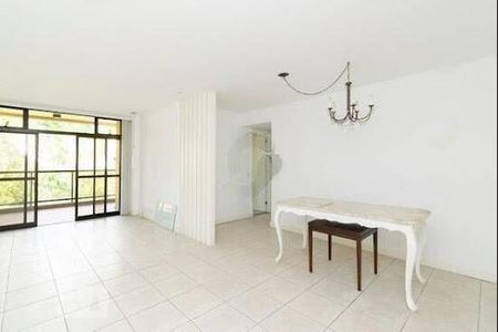 Apartamento à venda com 3 quartos, 120m² em Maceio, Niterói