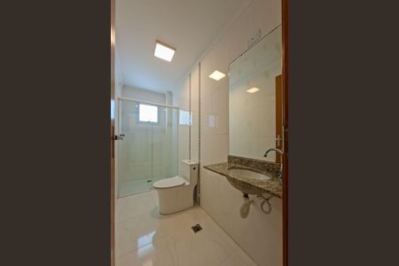 Apartamento para alugar com 118m², 3 quartos e 2 vagas Apartamento para alugar com 118m², 3 quartos e 2 vagasBanheiro da Suíte 1
