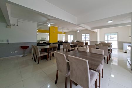 Apartamento para alugar com 118m², 3 quartos e 2 vagas Apartamento para alugar com 118m², 3 quartos e 2 vagasÁrea comum - Salão de festas