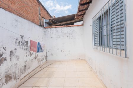 Casa à venda com 94m², 2 quartos e 4 vagasQuintal