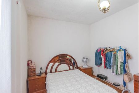 Casa à venda com 94m², 2 quartos e 4 vagasSuíte