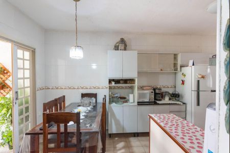Casa à venda com 94m², 2 quartos e 4 vagasCozinha