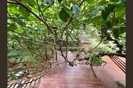 Apartamento para alugar com 180m², 3 quartos e 3 vagasVista 