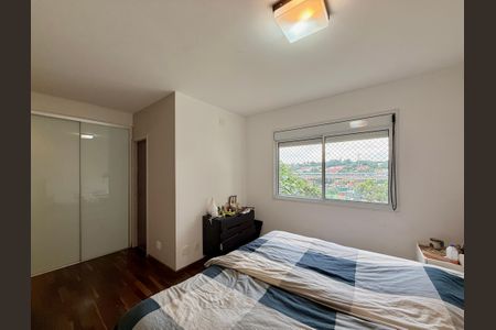 Apartamento para alugar com 180m², 3 quartos e 3 vagasSuíte 2