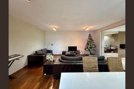 Sala  de apartamento à venda com 3 quartos, 180m² em Campo Belo, São Paulo