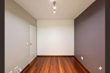 Apartamento para alugar com 180m², 3 quartos e 3 vagasEscritório 