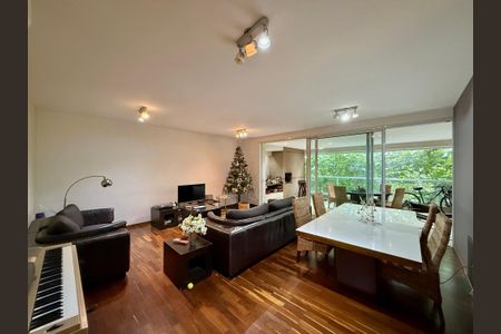 Sala  de apartamento à venda com 3 quartos, 180m² em Campo Belo, São Paulo