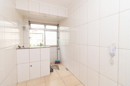 Apartamento à venda com 74m², 2 quartos e 1 vagaCozinha e Área de Serviço